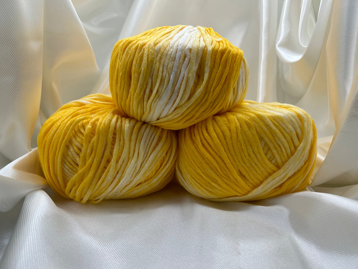 Ombre Encore Bulky Variegated Yarn